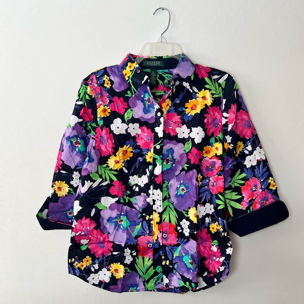 ❗️🆕 Lauren Ralph Lauren Shirt❗️